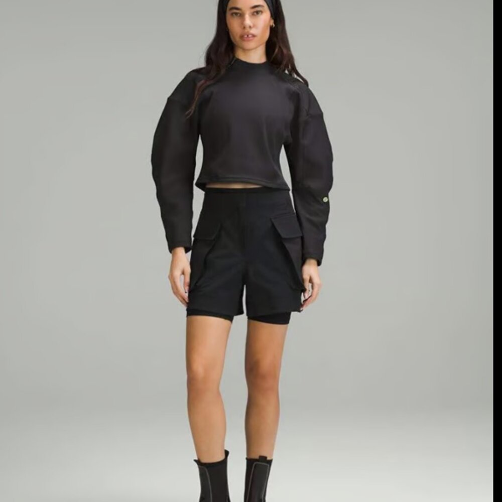 Lululemon Relaxed-Fit Super-High-Rise Cargo Short 4" Black Size 12